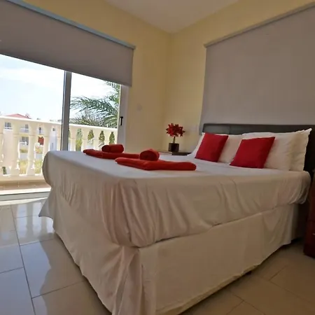 Favor - 3 Bed With Pool Close To Nissi Βίλα *